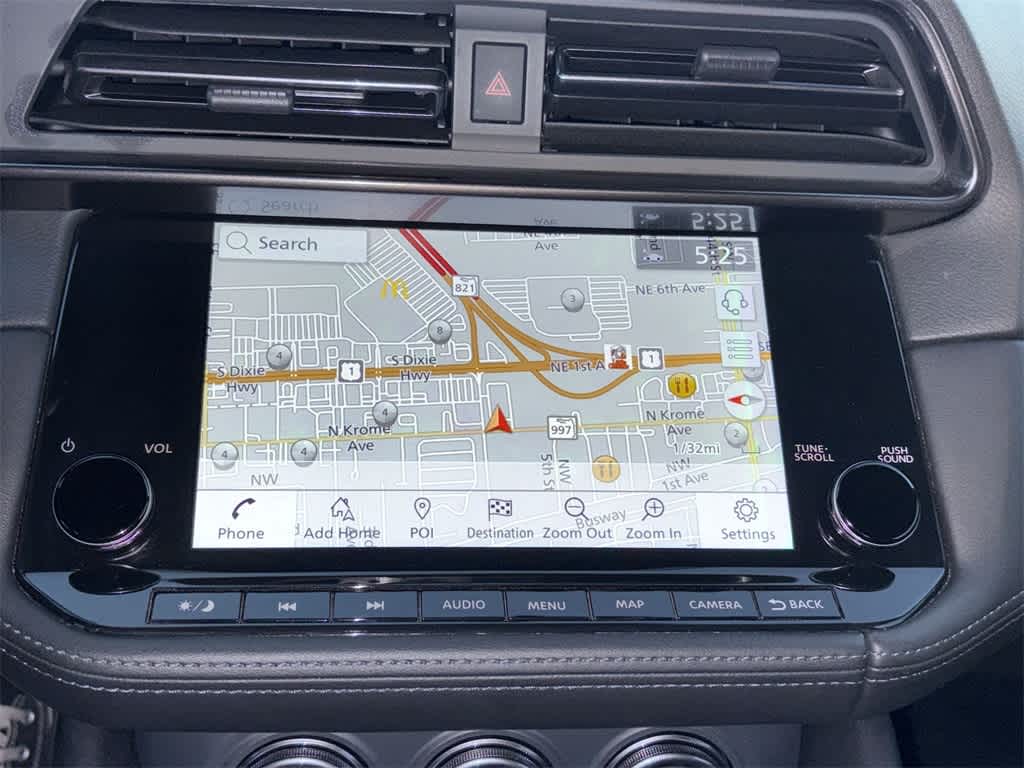 Thumbnail: 2024 Nissan Z - 17