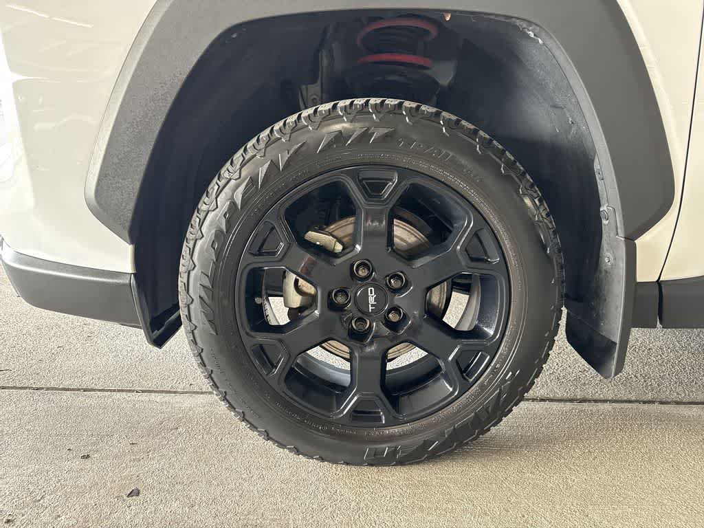 Thumbnail: 2024 Toyota RAV4 - 10