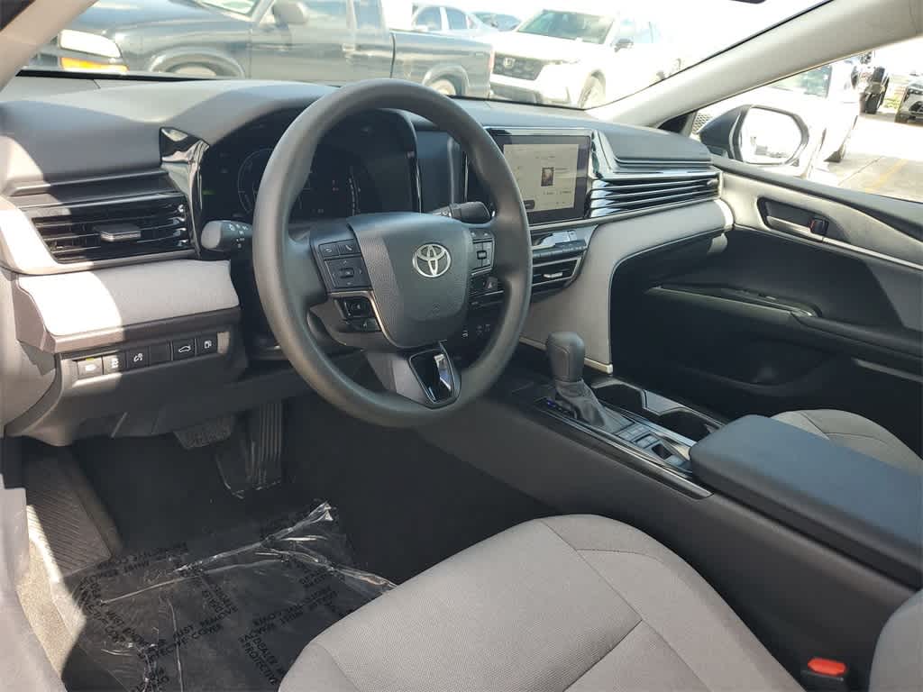 Thumbnail: 2025 Toyota Camry - 10