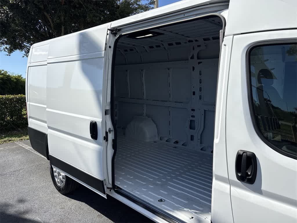 Thumbnail: 2025 RAM ProMaster - 25