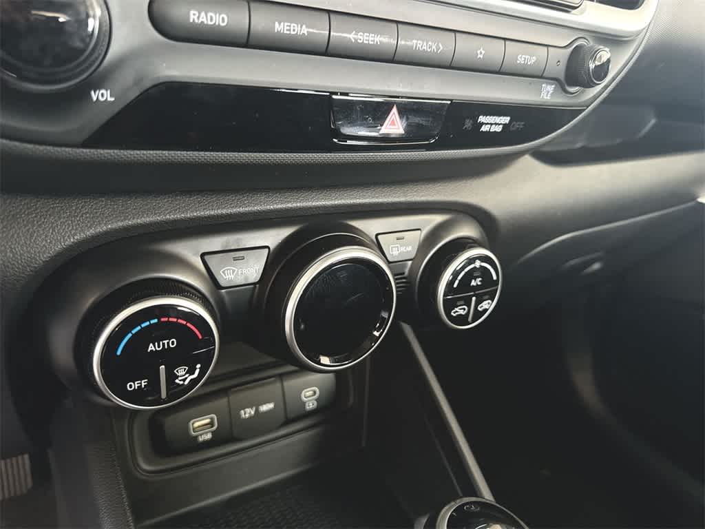 2024 Hyundai Venue SEL 21