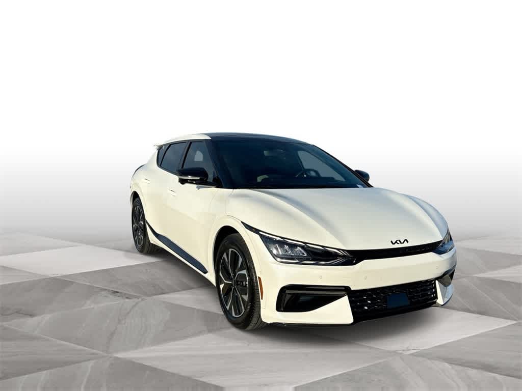 Thumbnail: 2024 Kia EV6 - 2