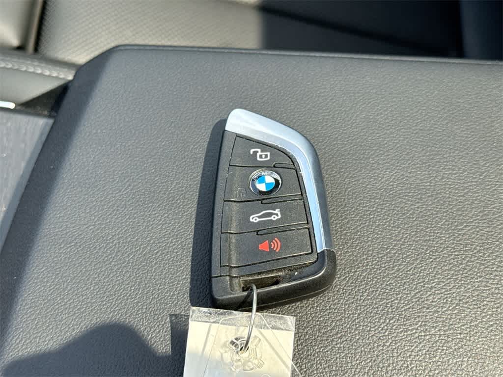 Thumbnail: 2024 BMW 3 Series - 28