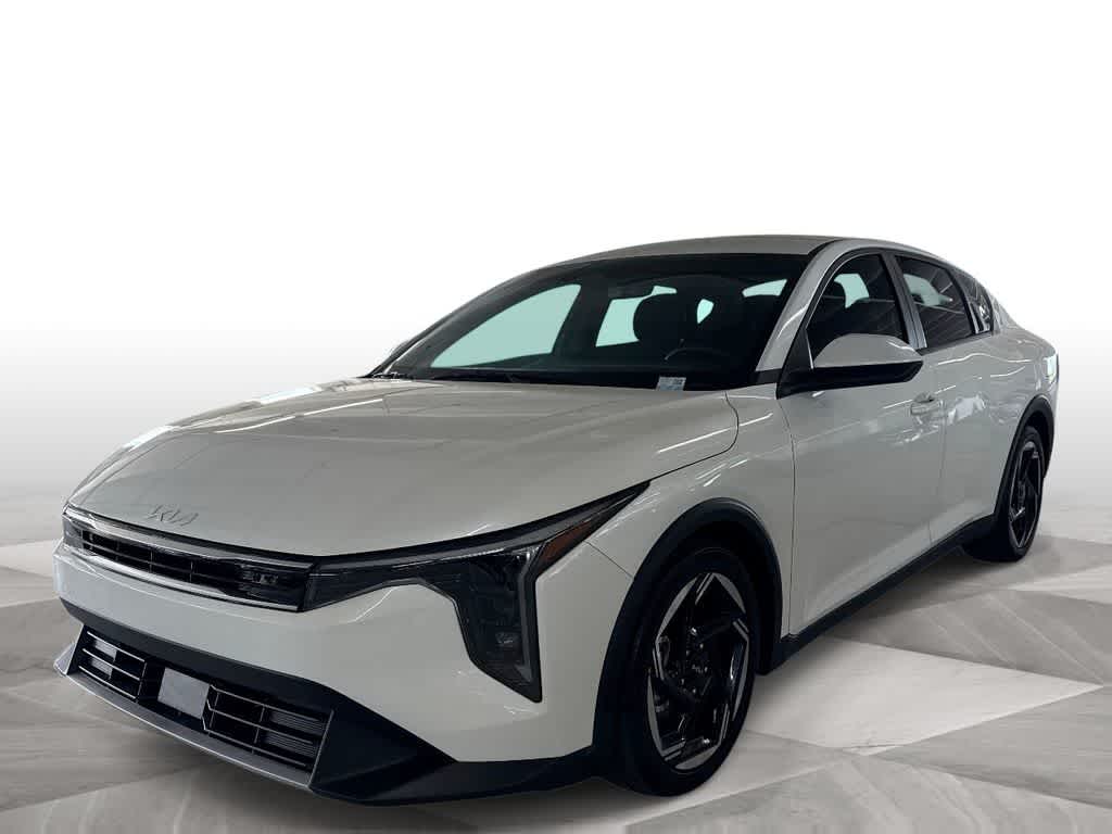 Thumbnail: 2025 Kia K4 - 1
