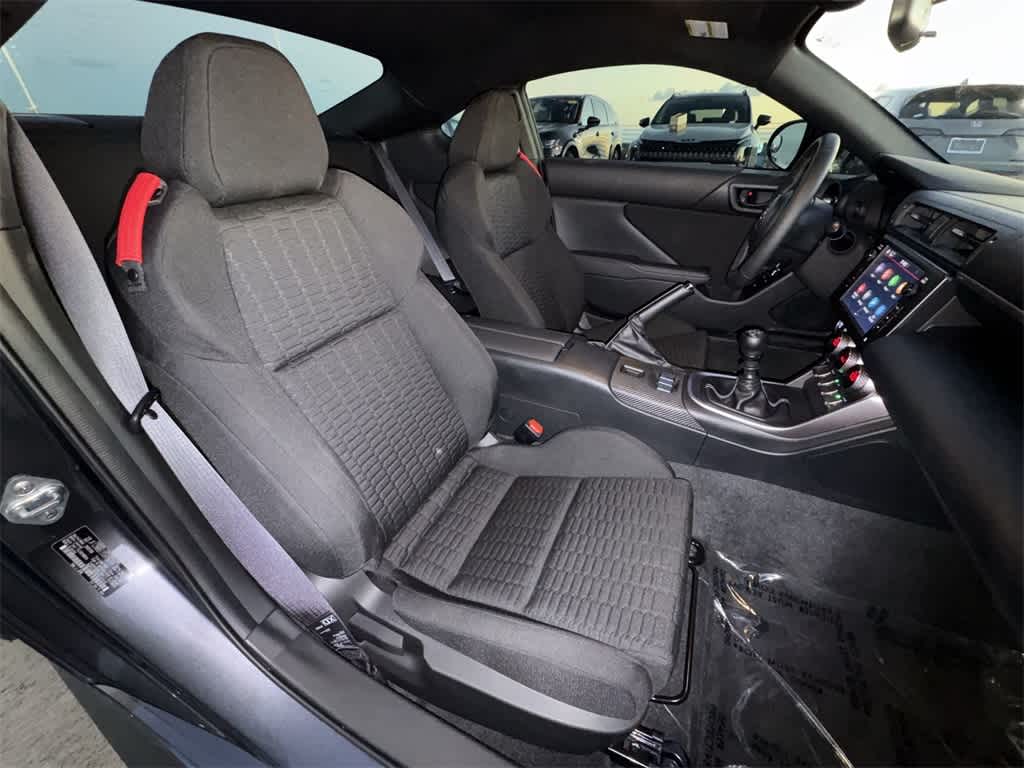 Thumbnail: 2025 Toyota GR86 - 26