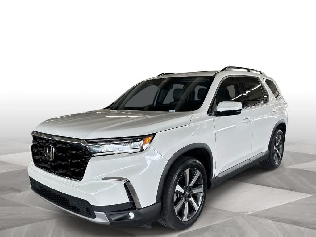 Thumbnail: 2023 Honda Pilot - 1