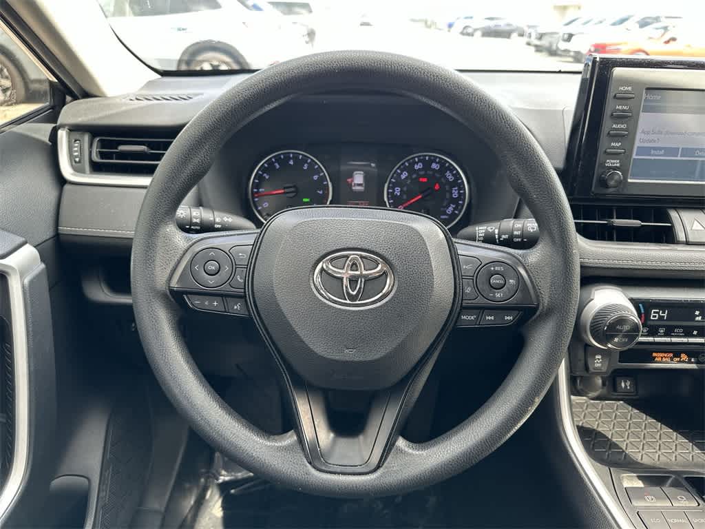 Thumbnail: 2019 Toyota RAV4 - 14