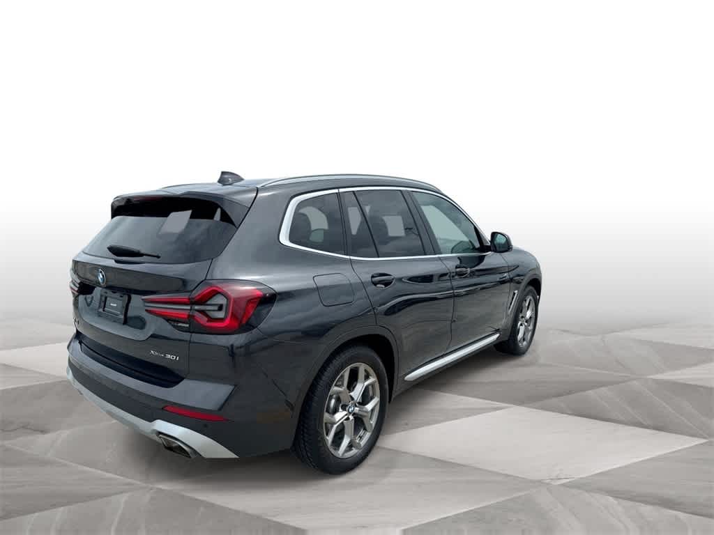 Thumbnail: 2023 BMW X3 - 8
