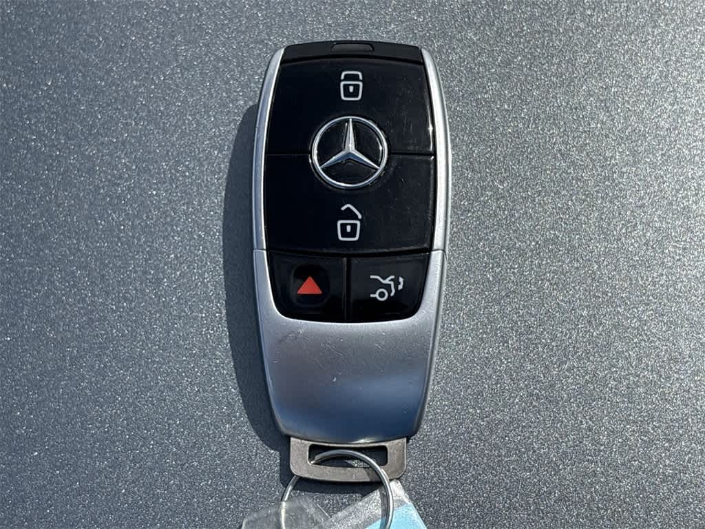 Thumbnail: 2018 Mercedes-Benz S-Class - 27