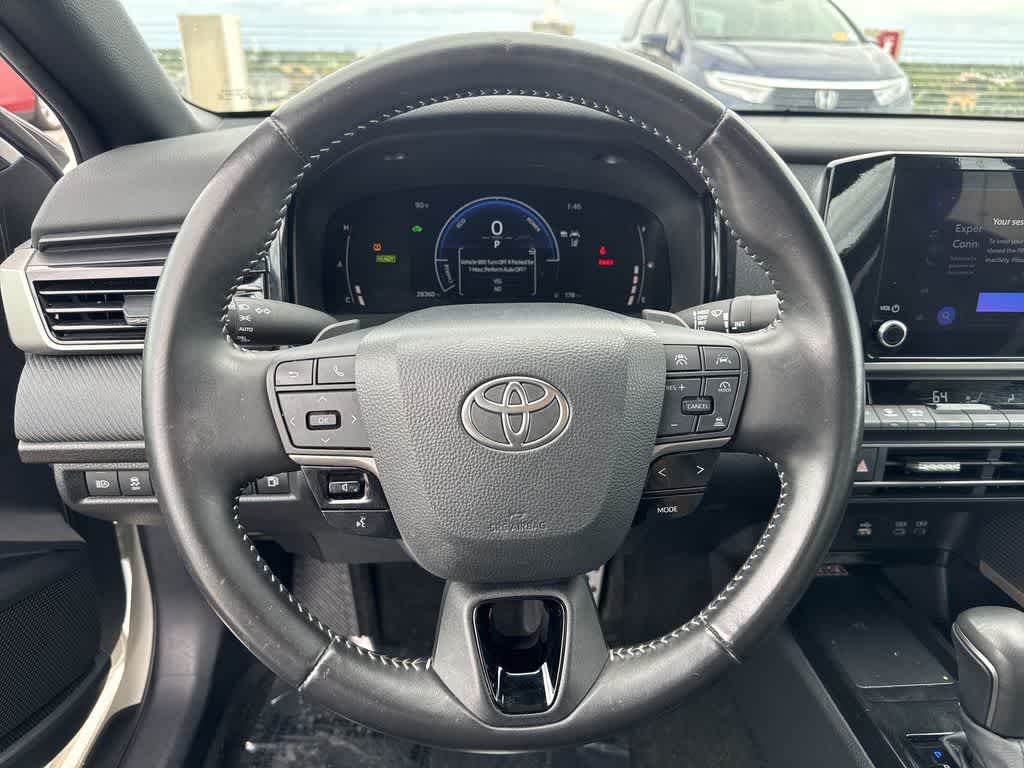 Thumbnail: 2025 Toyota Camry - 14