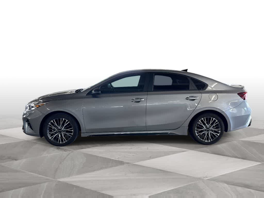 Thumbnail: 2024 Kia Forte - 5