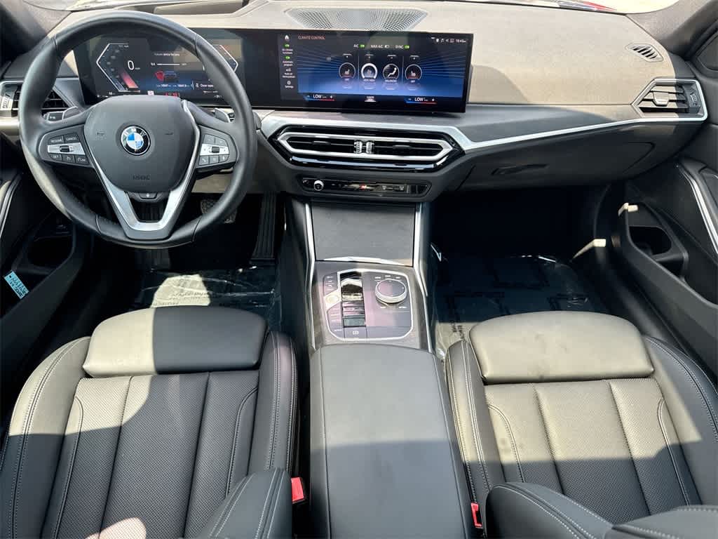 Thumbnail: 2024 BMW 3 Series - 23