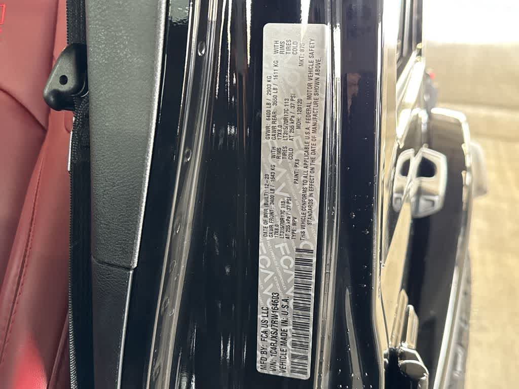 Thumbnail: 2024 Jeep Wrangler - 28