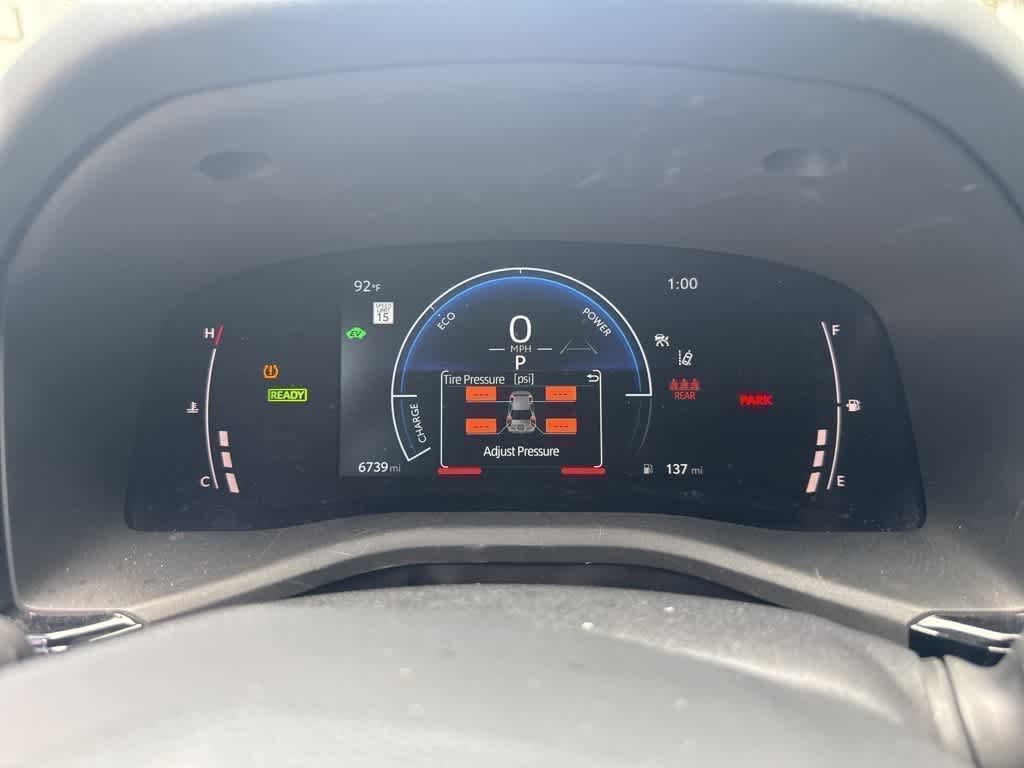 2025 Toyota Camry LE 17