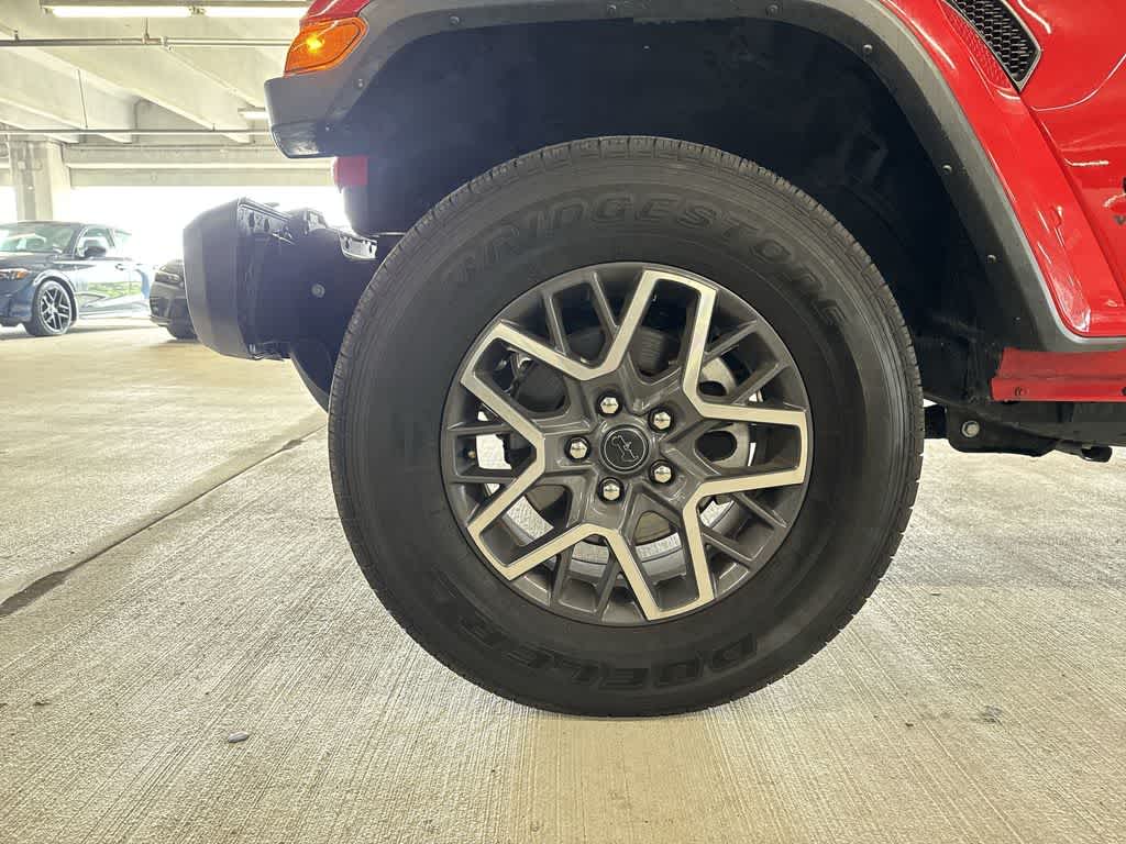 Thumbnail: 2025 Jeep Wrangler - 10