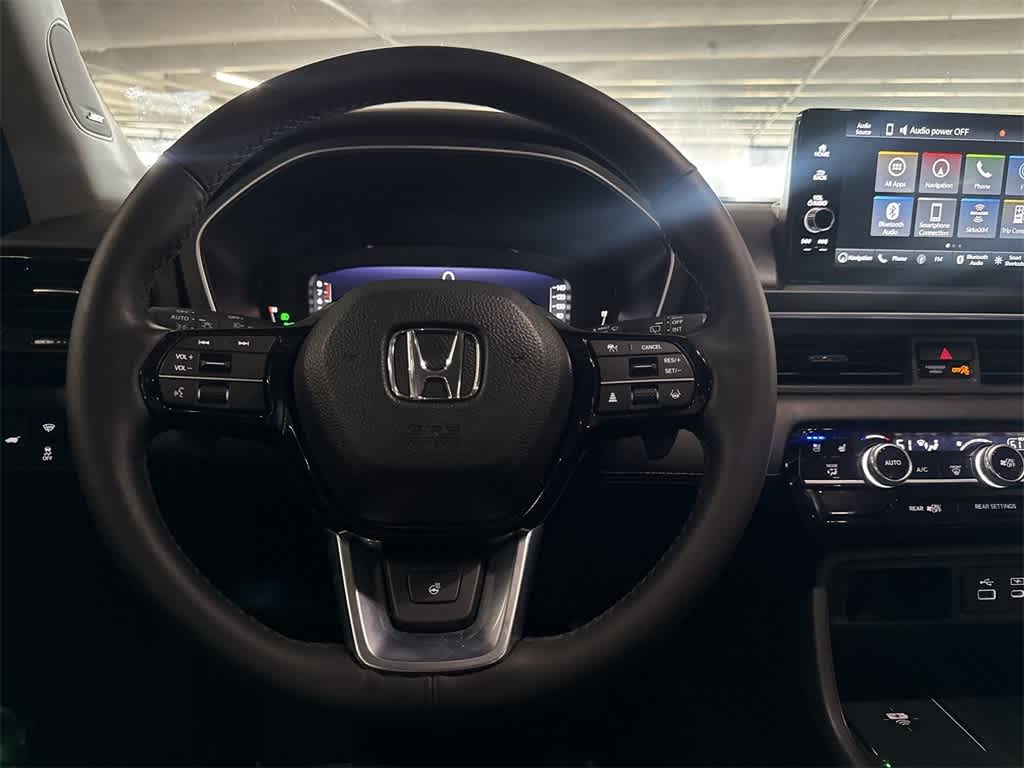 Thumbnail: 2023 Honda Pilot - 14