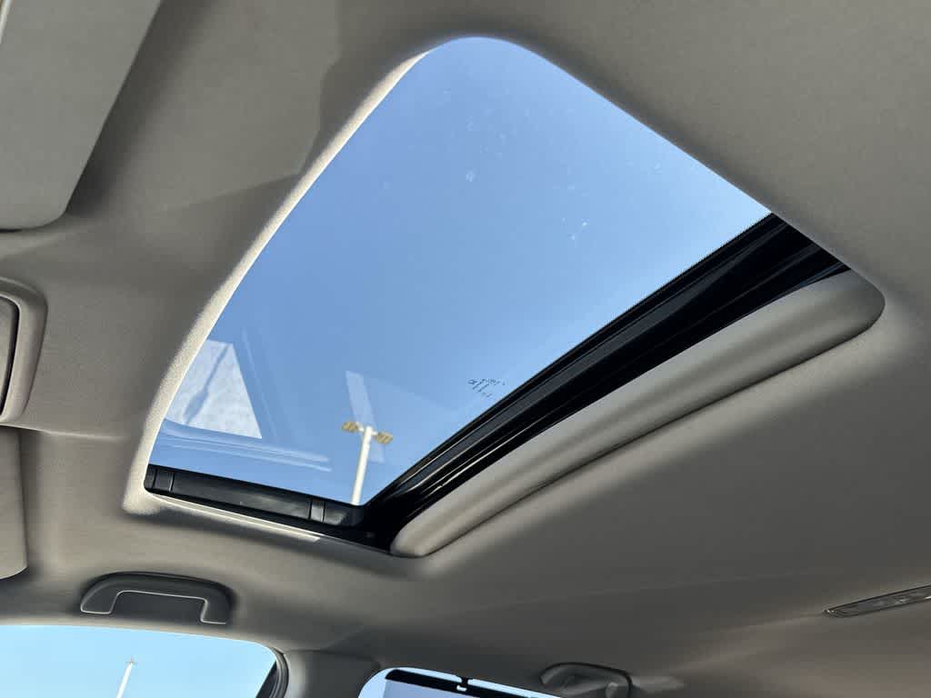 Thumbnail: 2021 Honda Pilot - 16