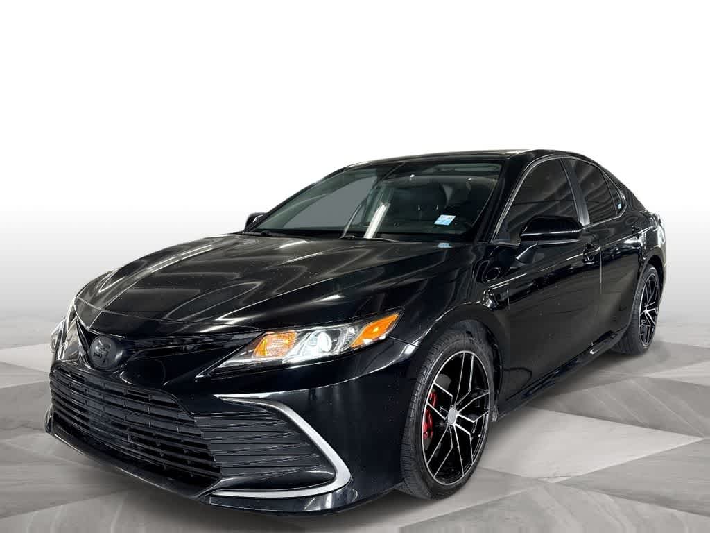 2021 Toyota Camry LE -
                  Florida City, FL