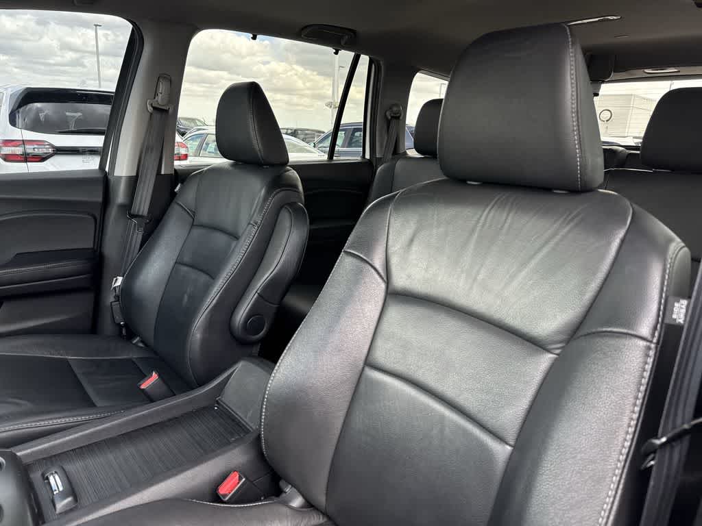 Thumbnail: 2022 Honda Pilot - 13