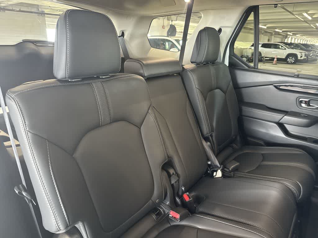 Thumbnail: 2025 Honda Pilot - 25