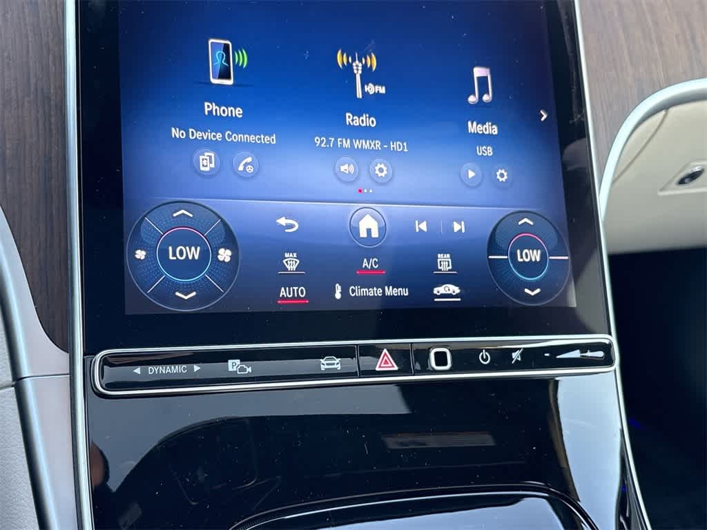 Thumbnail: 2024 Mercedes-Benz C-Class - 19