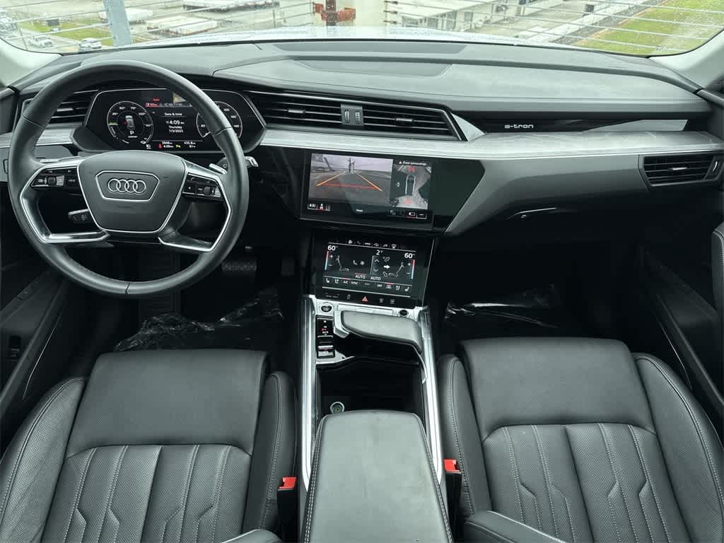 Thumbnail: 2024 Audi Q8 e-tron - 23