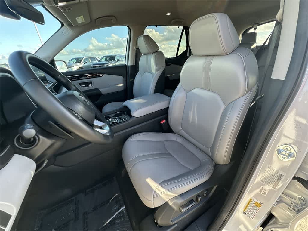 Thumbnail: 2025 Honda Pilot - 13