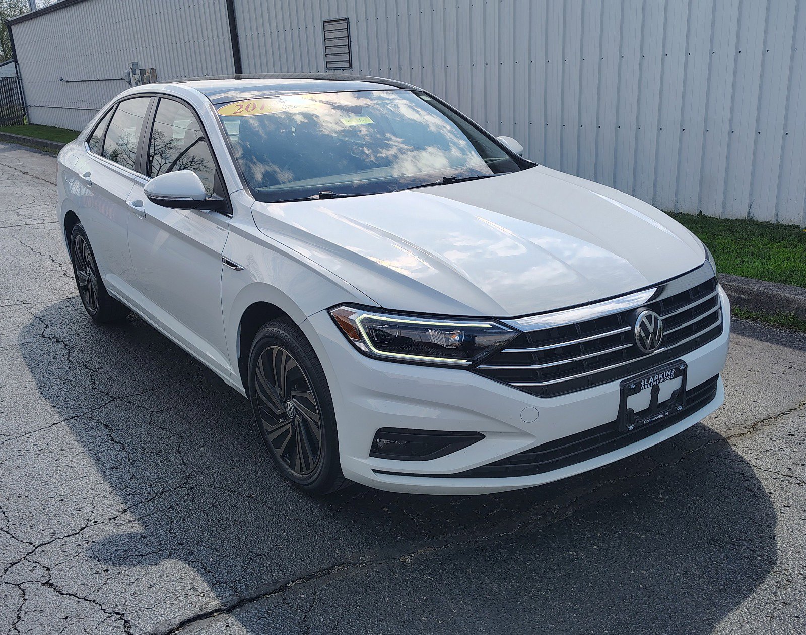 Used 2019 Volkswagen Jetta SEL Premium with VIN 3VWG57BU5KM018225 for sale in Connersville, IN