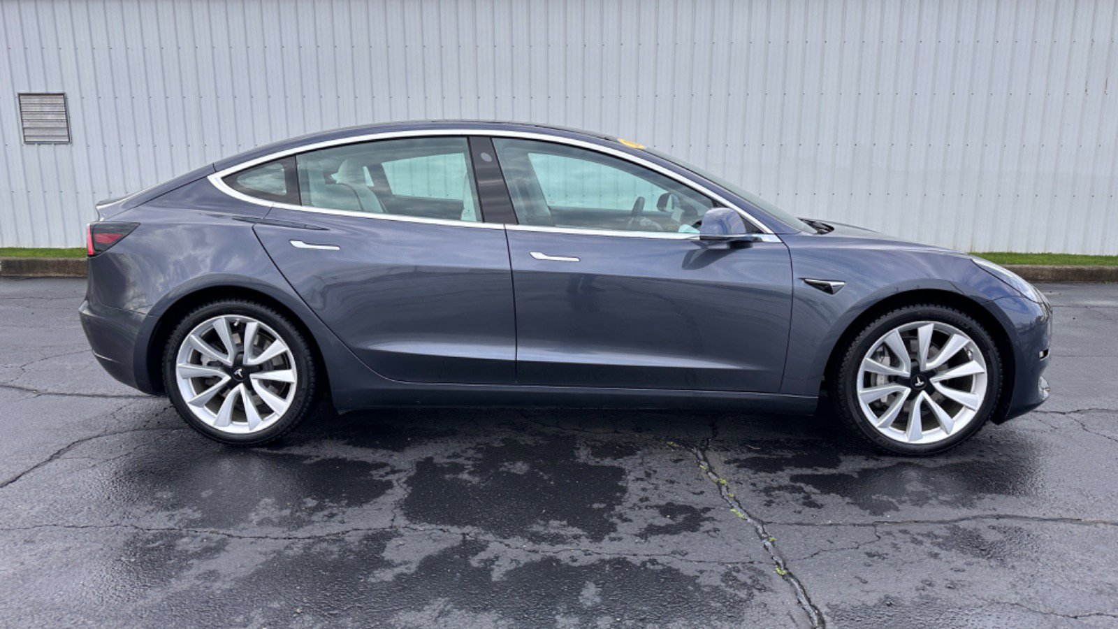 Used 2020 Tesla Model 3  with VIN 5YJ3E1EB3LF795985 for sale in Connersville, IN