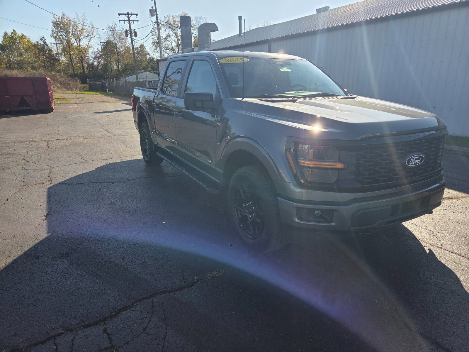 2025 Ford F-150 STX's photo