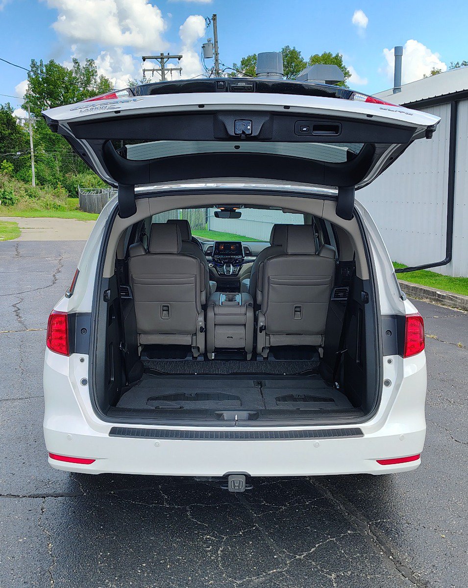 2023 Honda Odyssey Elite - Photo 14