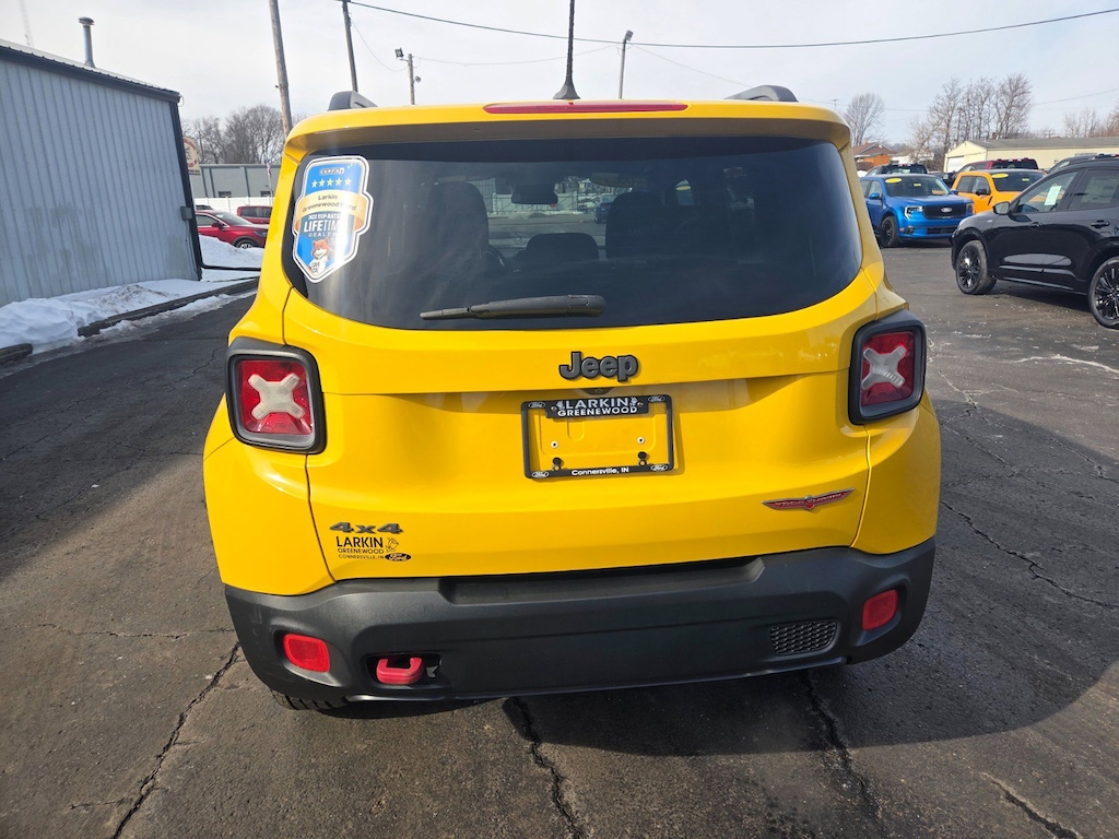 Used 2015 Jeep Renegade Trailhawk SUV