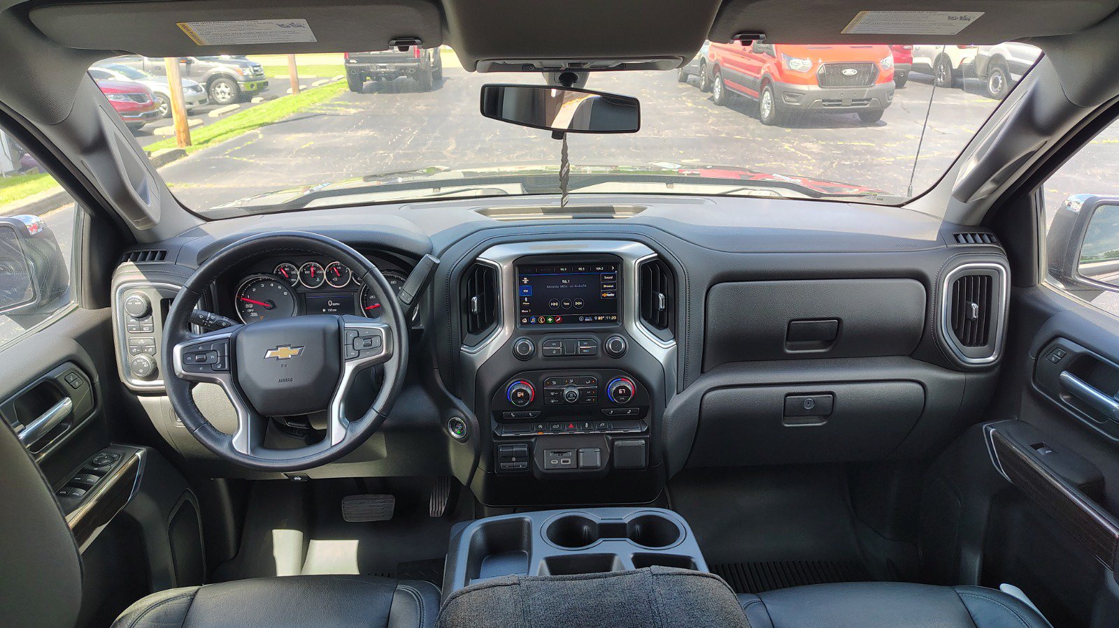 2020 Chevrolet Silverado 1500 LT - Photo 21