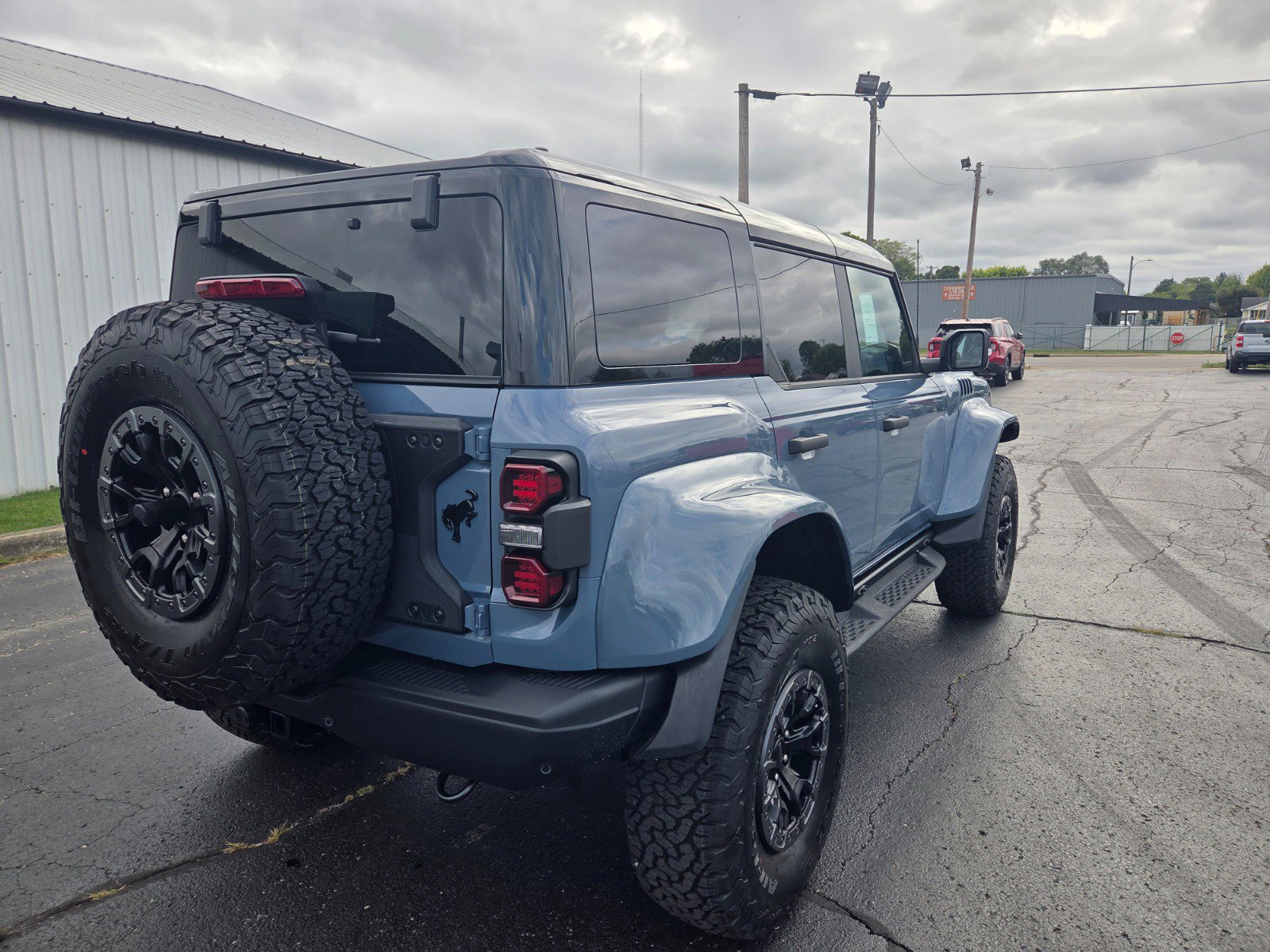 2025 Ford Bronco Raptor photo 3