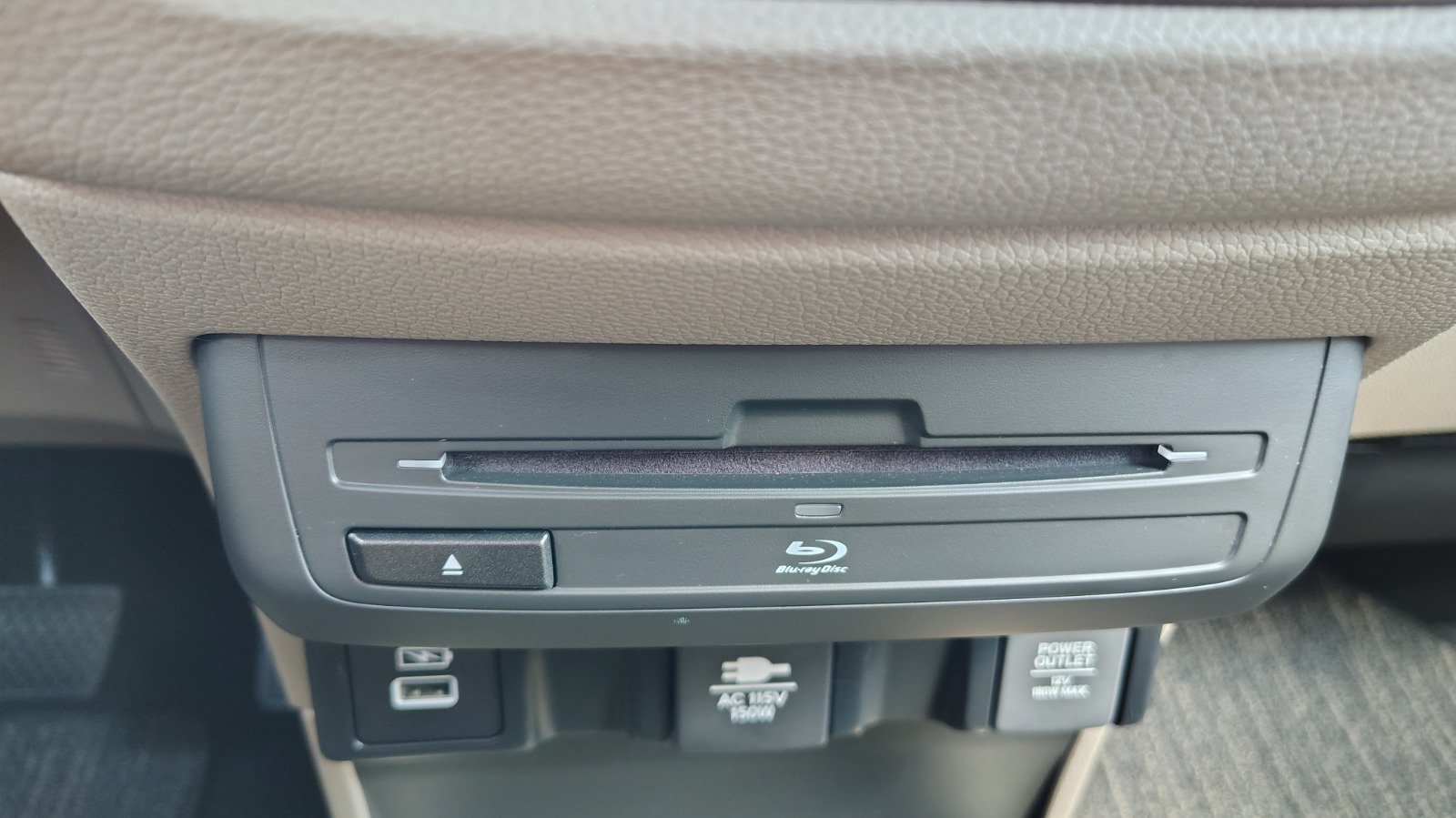 2023 Honda Odyssey Elite - Photo 40