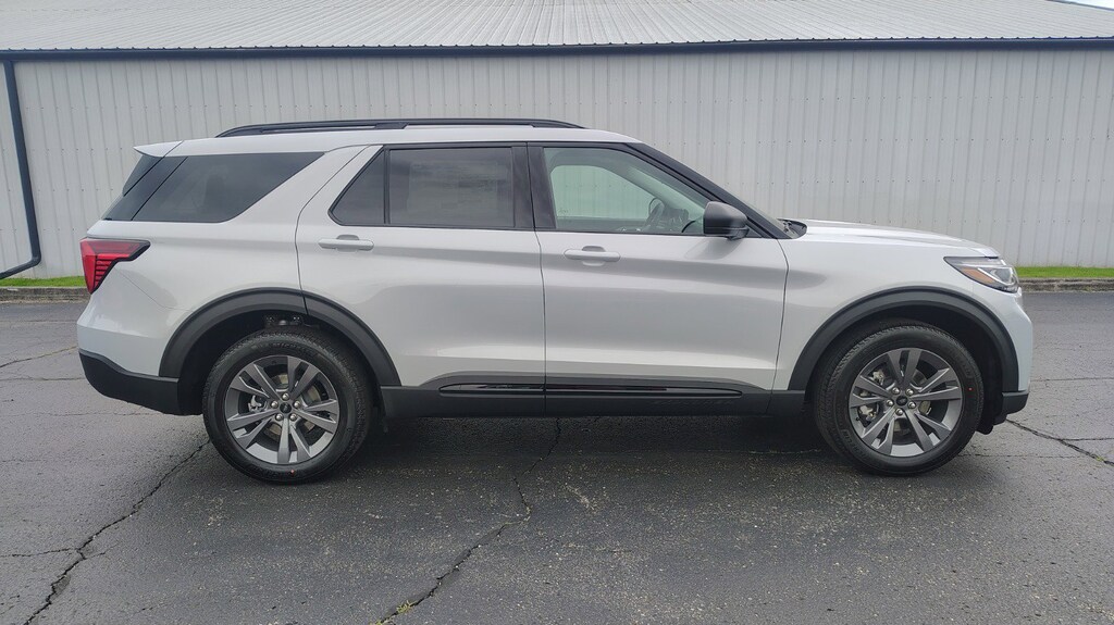 New 2026 Ford Explorer Active SUV