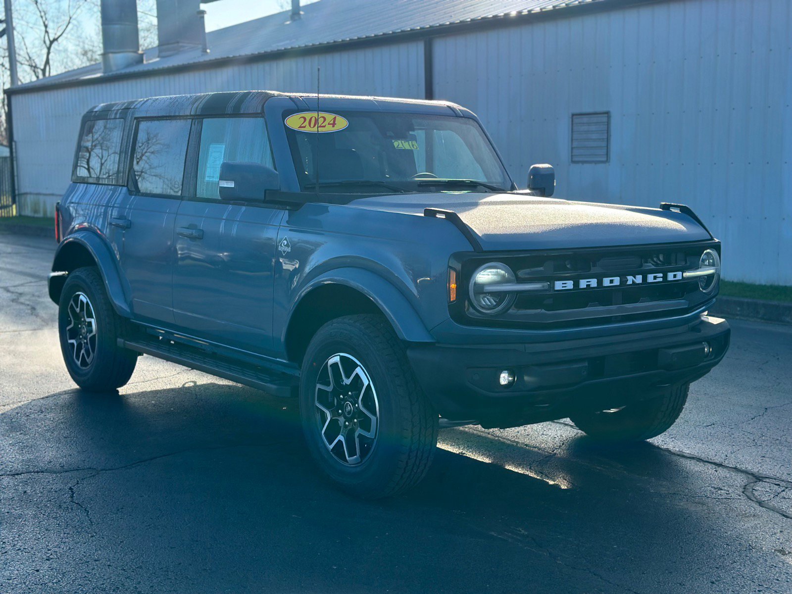 2024 Ford Bronco SUV 