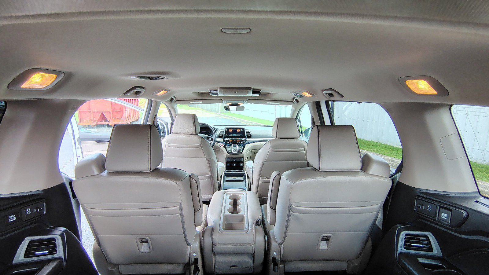 2023 Honda Odyssey Elite - Photo 23