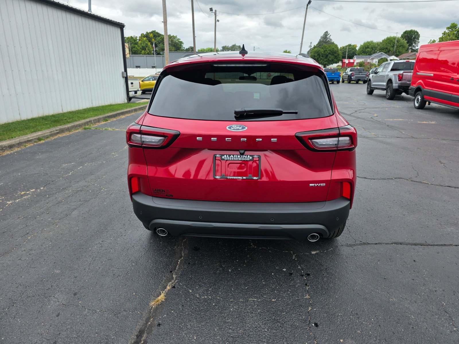 2025 Ford Escape ST-Line photo 4