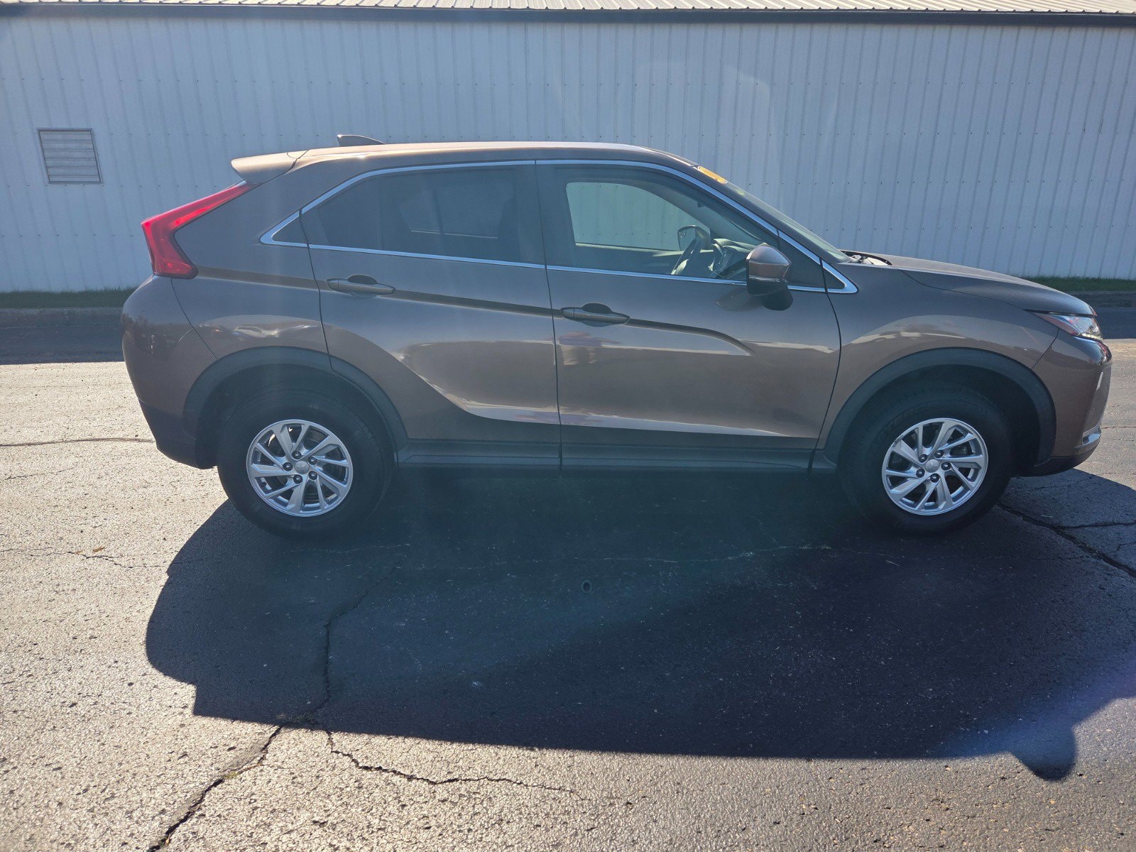 Used 2018 Mitsubishi Eclipse Cross ES with VIN JA4AT3AA4JZ067129 for sale in Connersville, IN