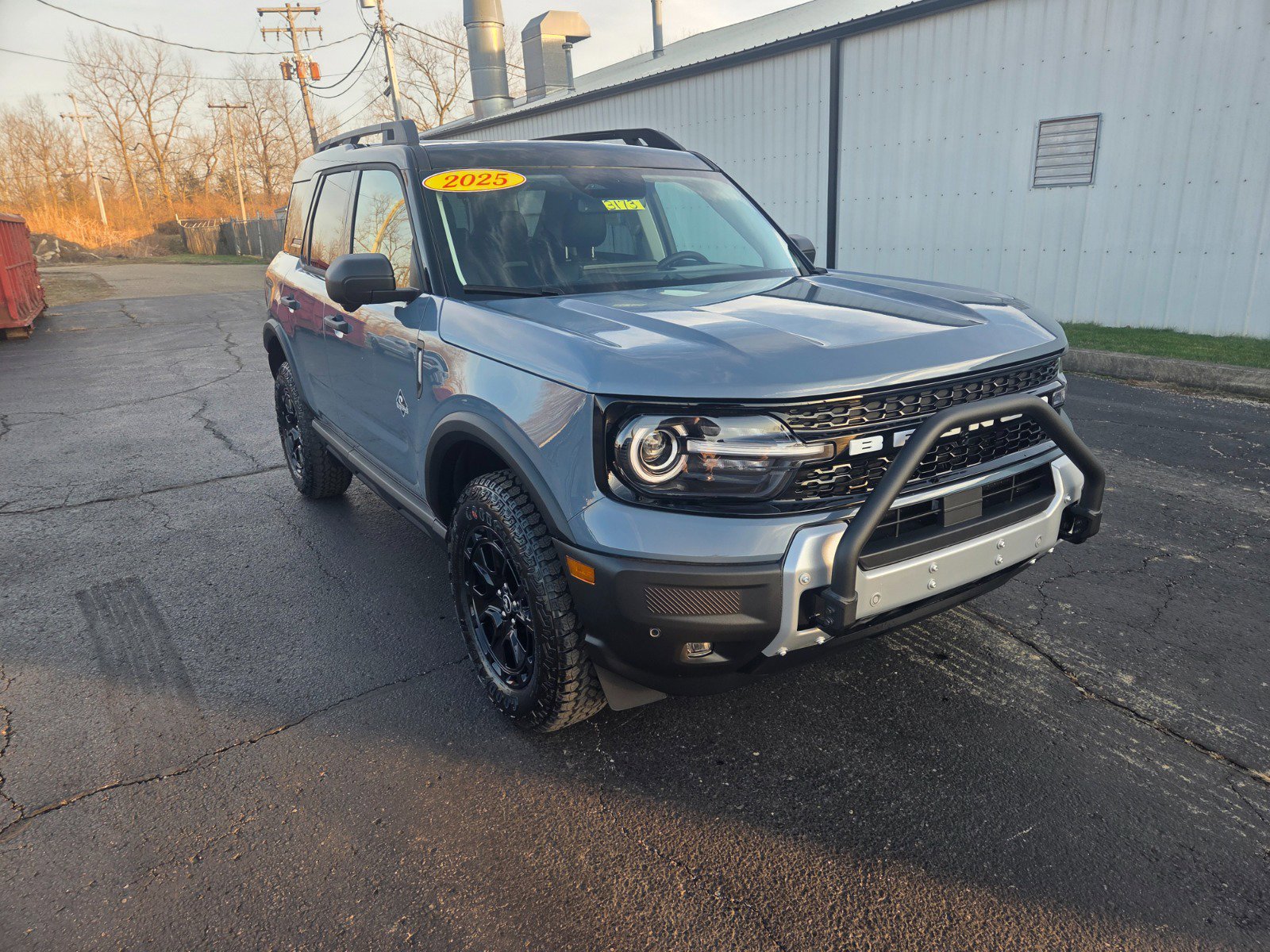 2025 Ford Bronco Sport Outer Banks's photo