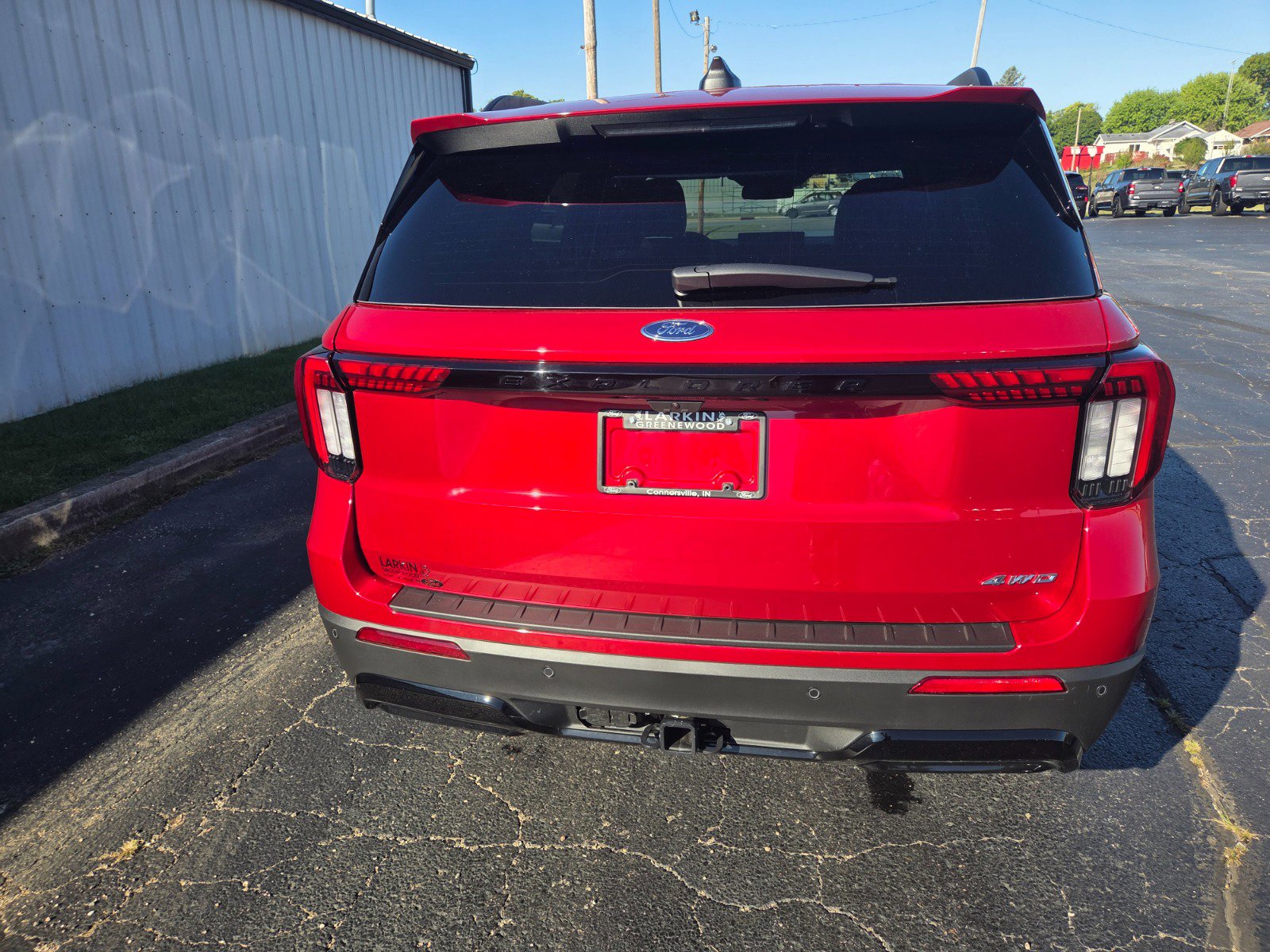 2025 Ford Explorer ST-Line photo 3