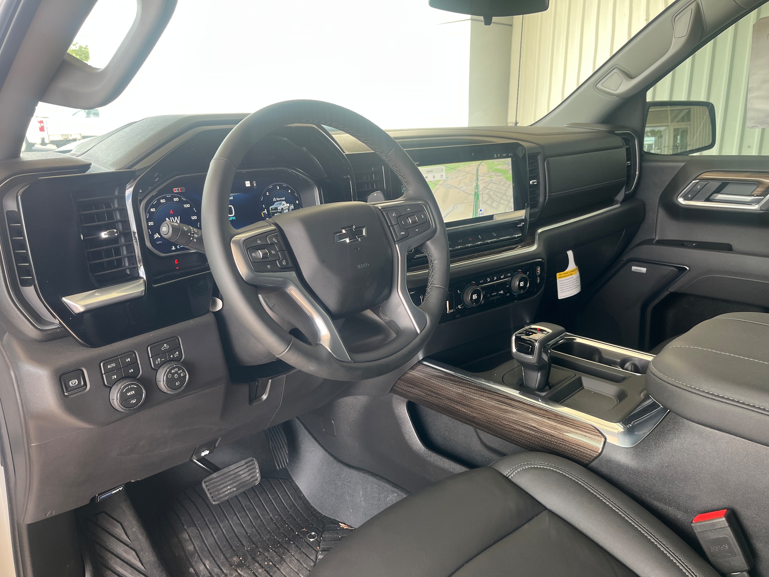 2026 Chevrolet Silverado 1500 LT Trail Boss - Photo 10