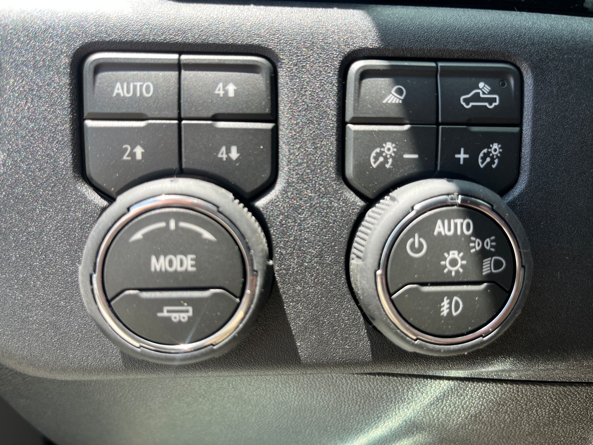 2026 Chevrolet Silverado 3500 HD LTZ - Photo 17
