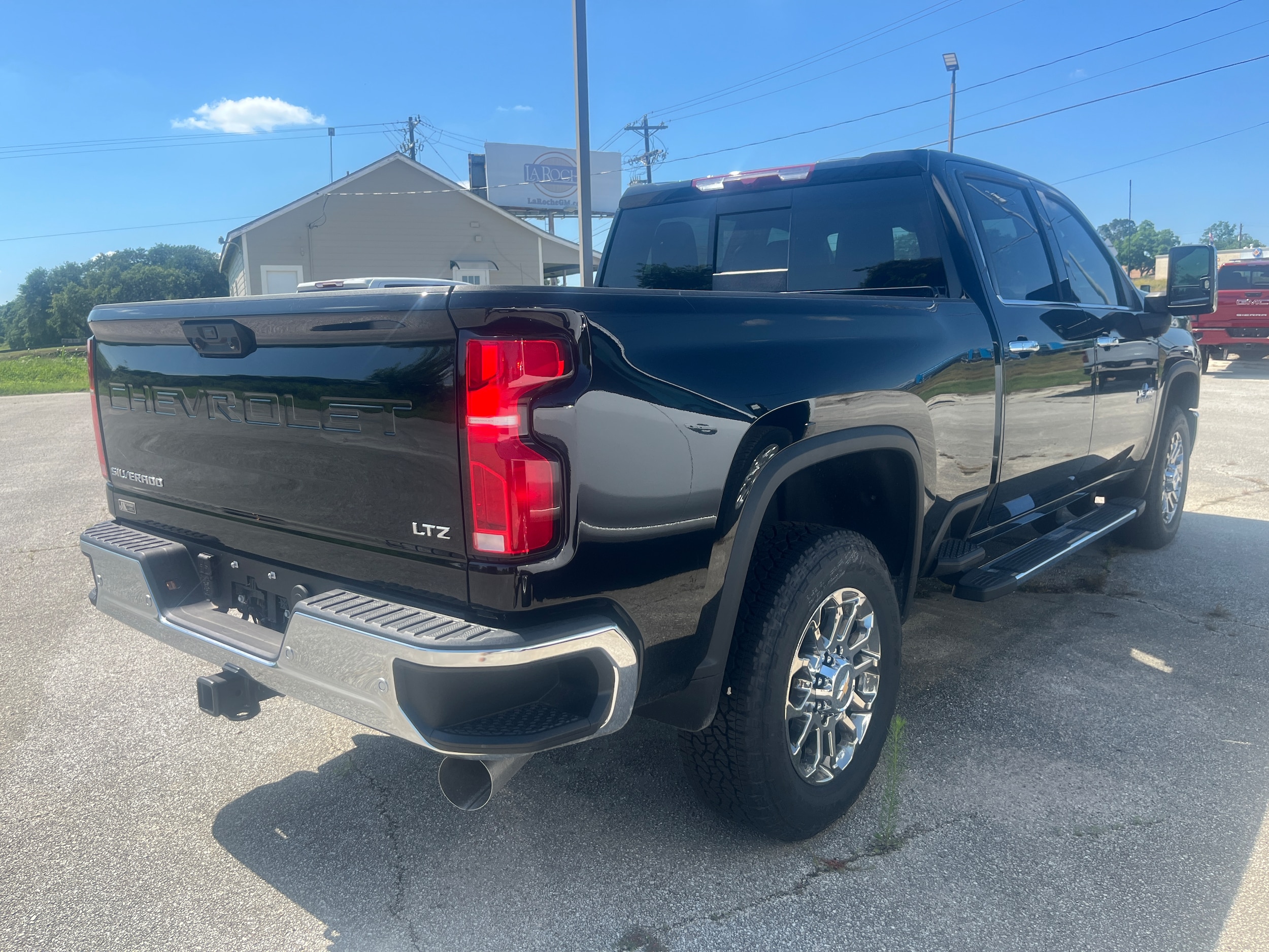 2026 Chevrolet Silverado 2500 HD LTZ - Photo 6