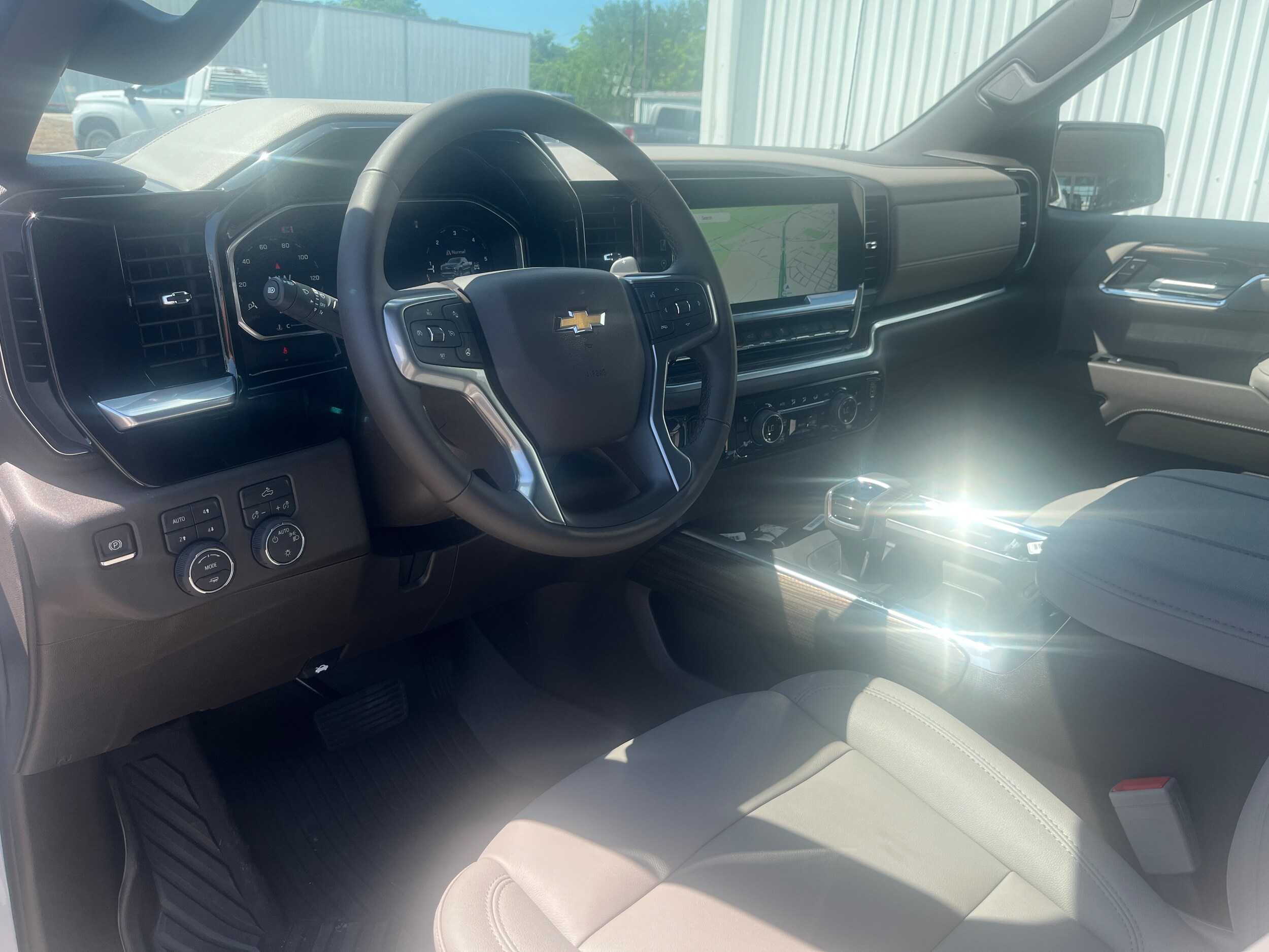 2026 Chevrolet Silverado 1500 LT - Photo 9