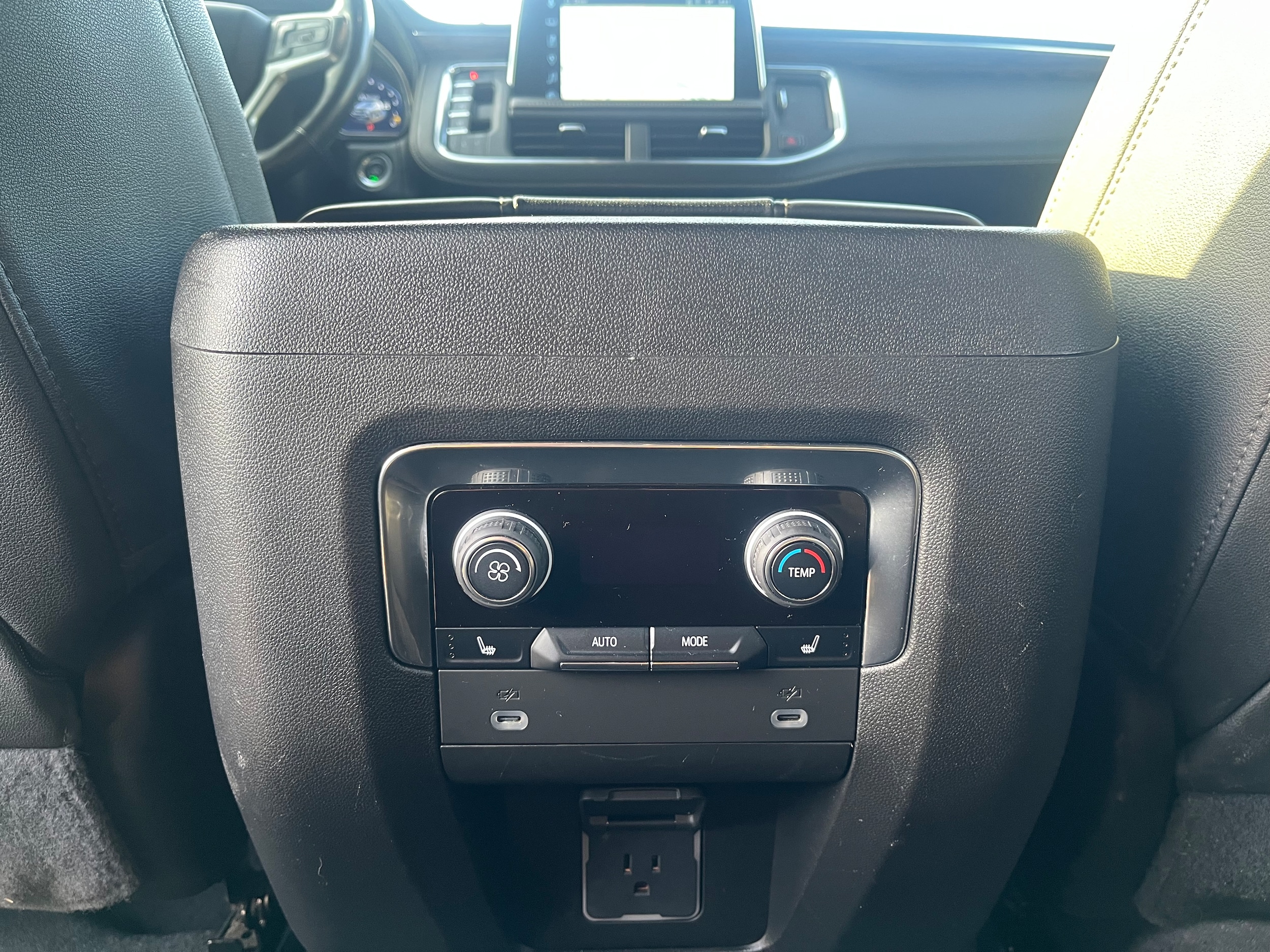 2023 Chevrolet Tahoe Premier - Photo 14