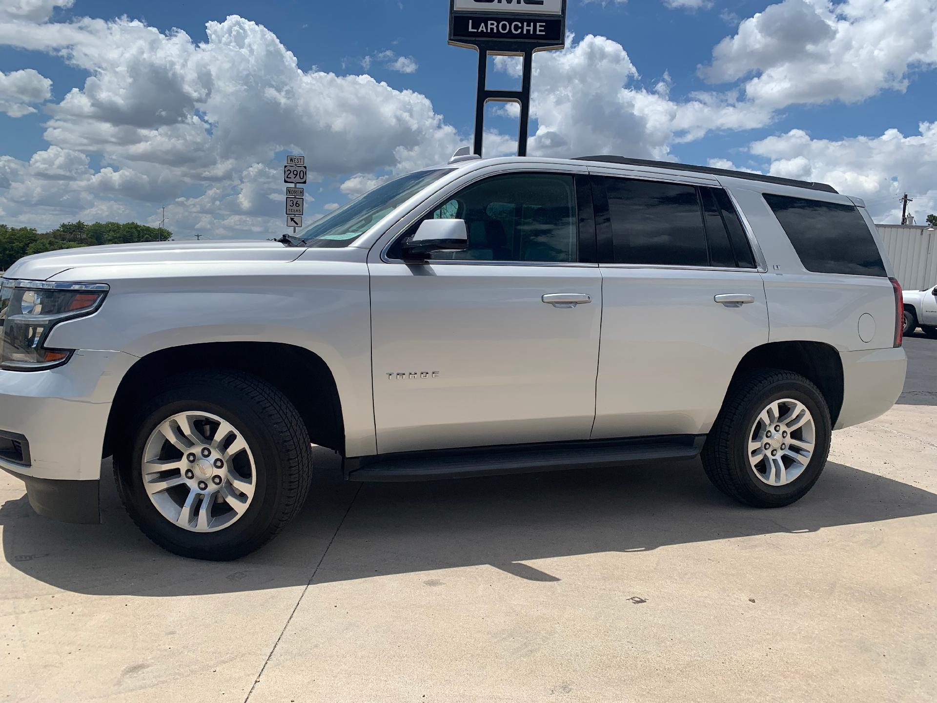 Used 2020 Chevrolet Tahoe LT with VIN 1GNSCBKC6LR117835 for sale in Brenham, TX