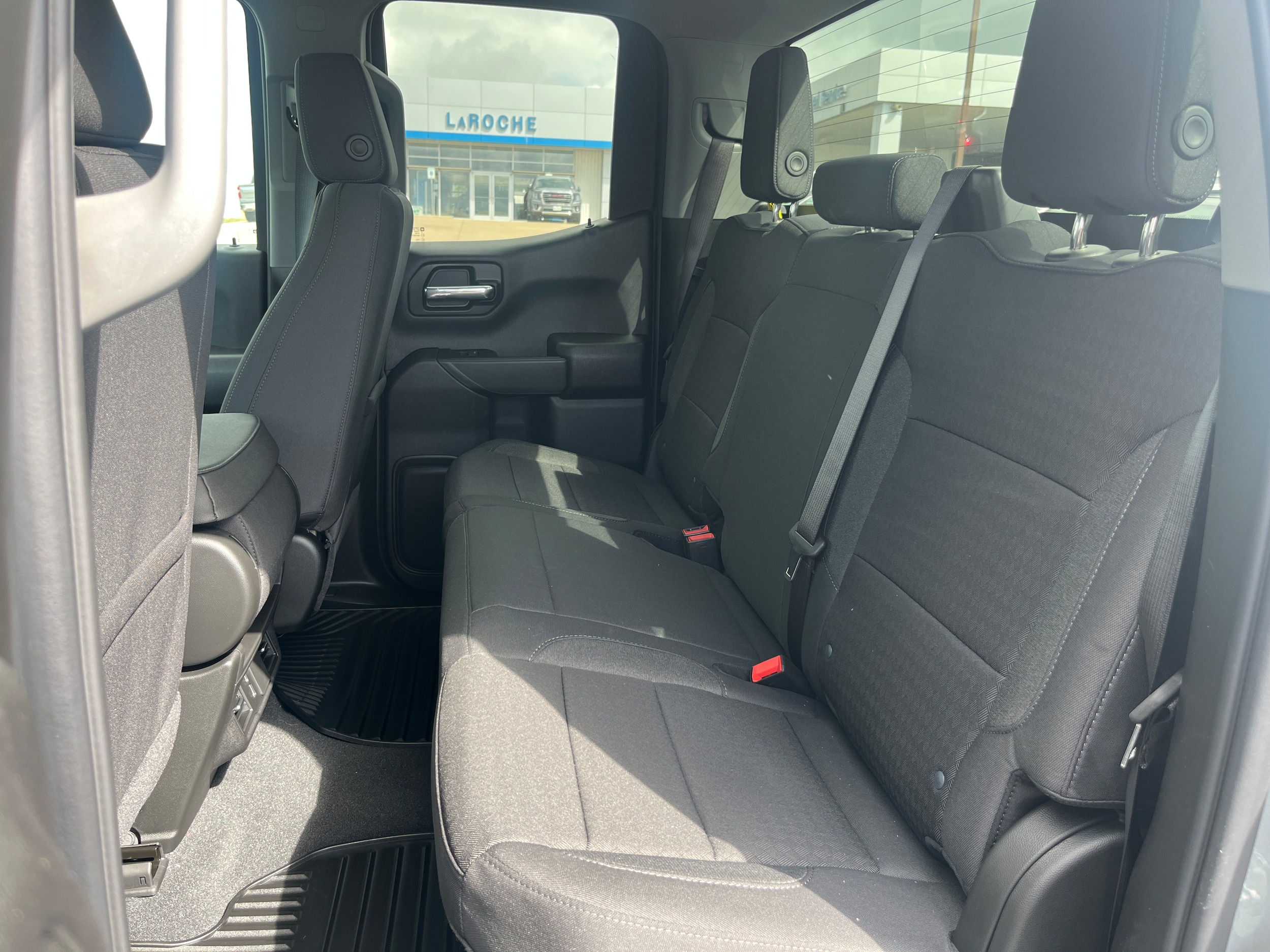 2026 GMC Sierra 1500 Pro - Photo 9