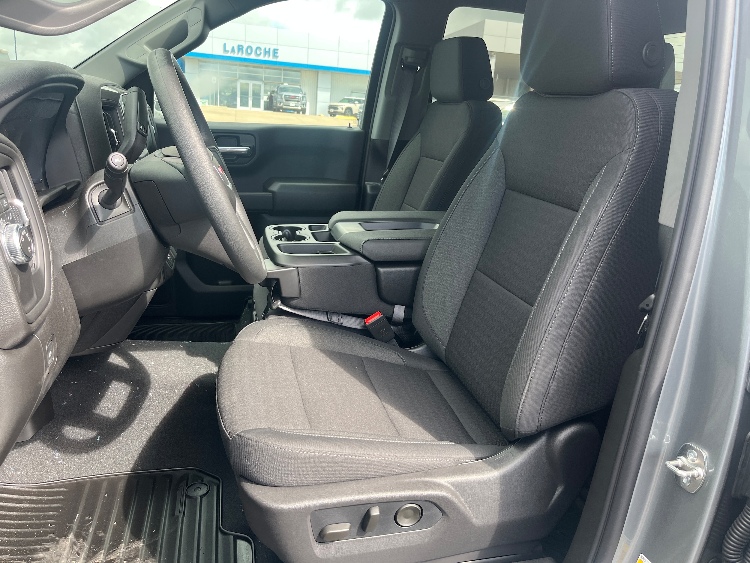2026 GMC Sierra 1500 Pro - Photo 7